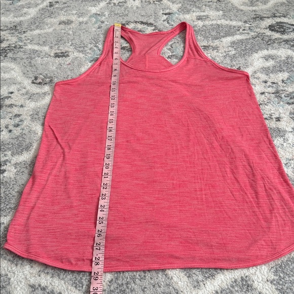 Lululemon Essential Tank - Picture 5 of 7